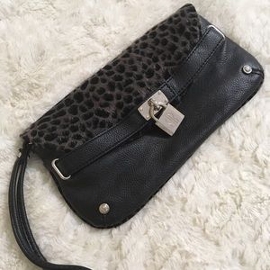 Jennifer Lopez Black Wristlet